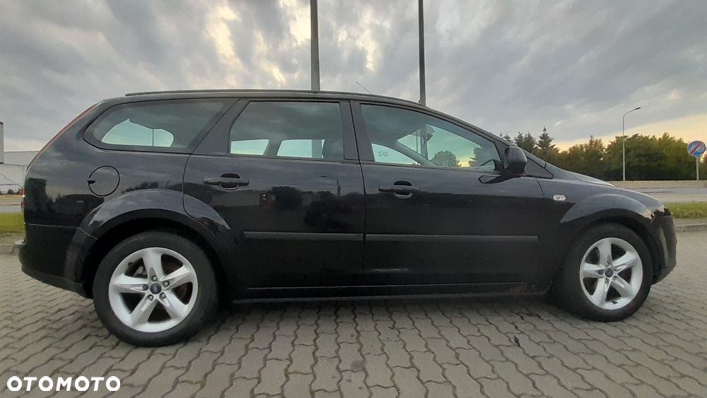 Ford Focus - 1