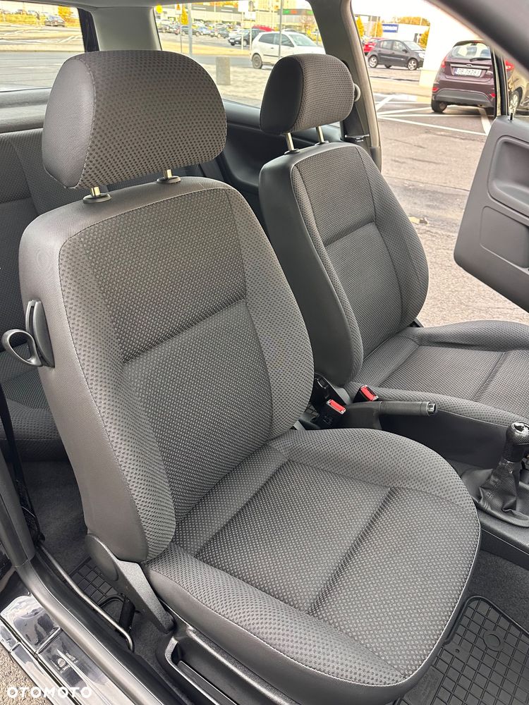 Volkswagen Polo - 19