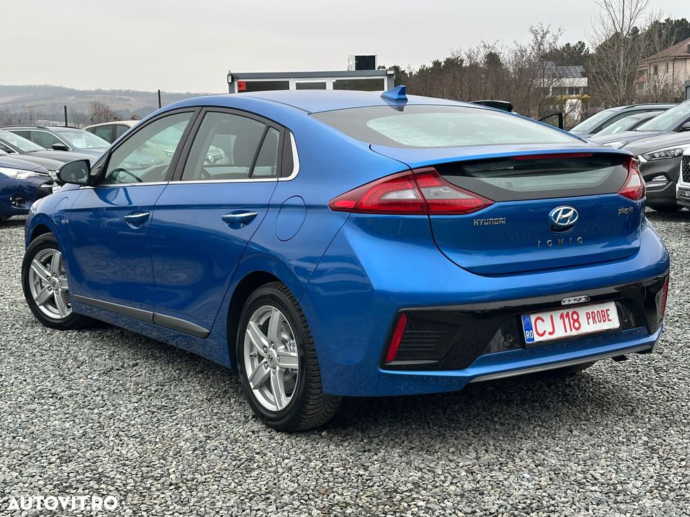 Hyundai IONIQ Plug-in-Hybrid 1.6 GDI Premium - 2
