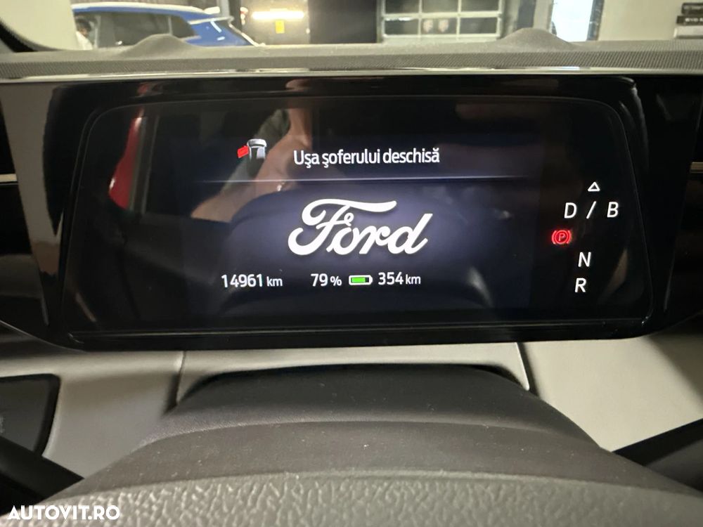Ford Explorer - 11