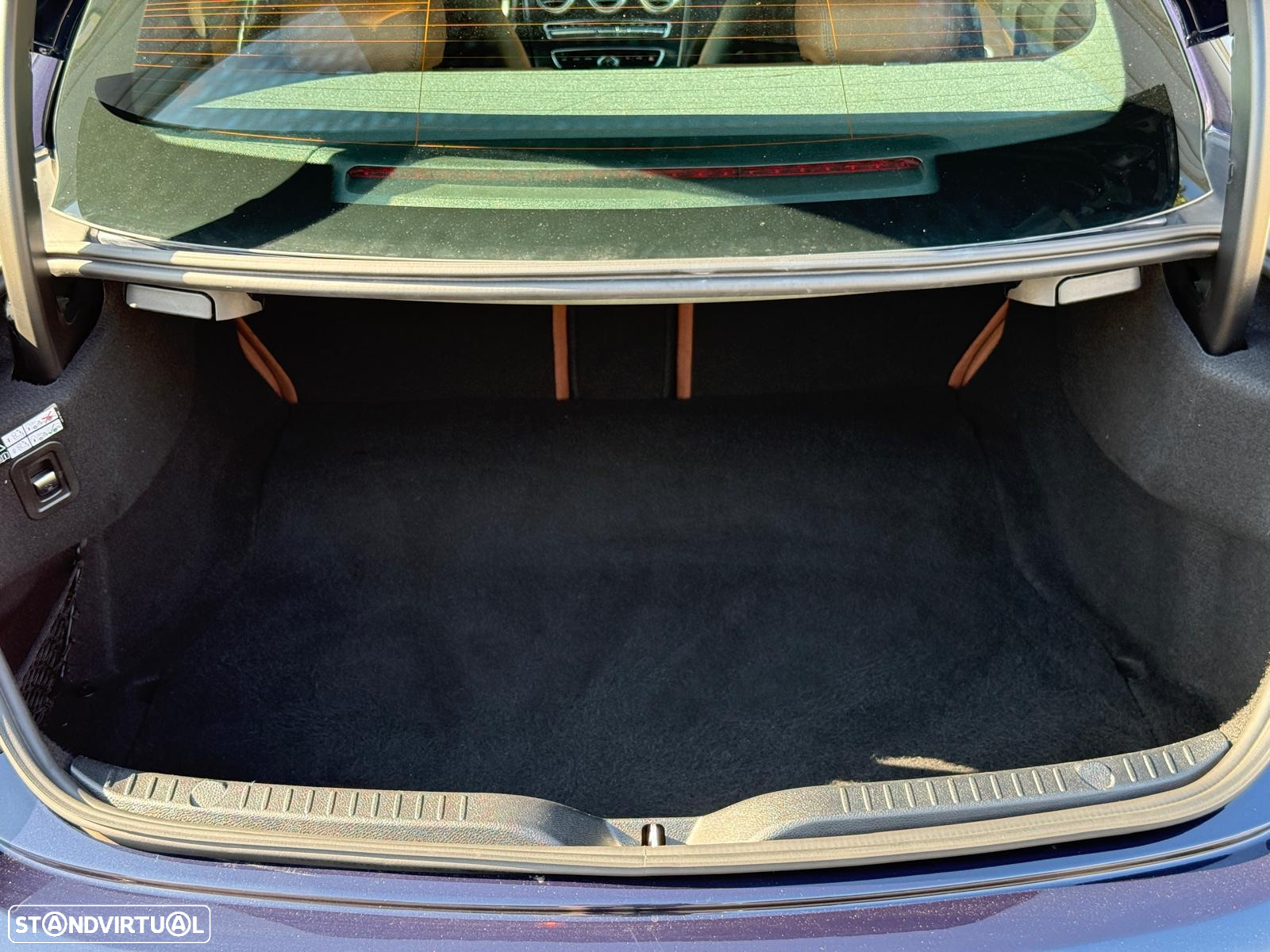 Mercedes-Benz C 220 d Coupe 4Matic 9G-TRONIC - 28