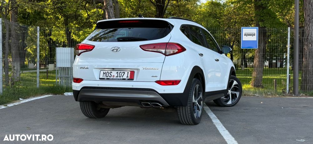 Hyundai Tucson blue 2.0 CRDi 4WD Aut. Premium - 6