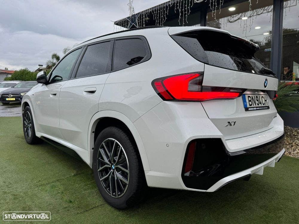 BMW X1 sDrive18d Pack Desportivo M - 15