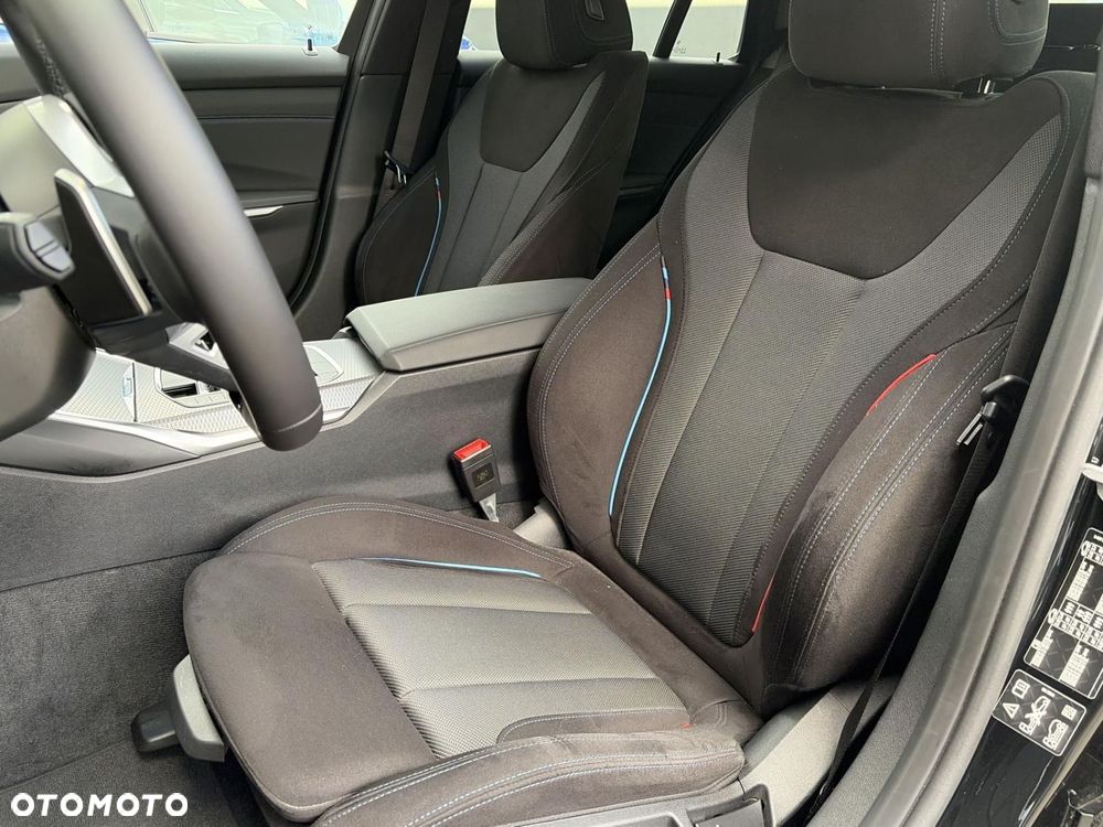 BMW Seria 3 330d xDrive mHEV M Sport - 8