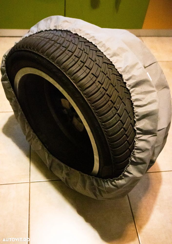 Mercedes-Benz E 220 d T-Modell 4MATIC Aut. - 25