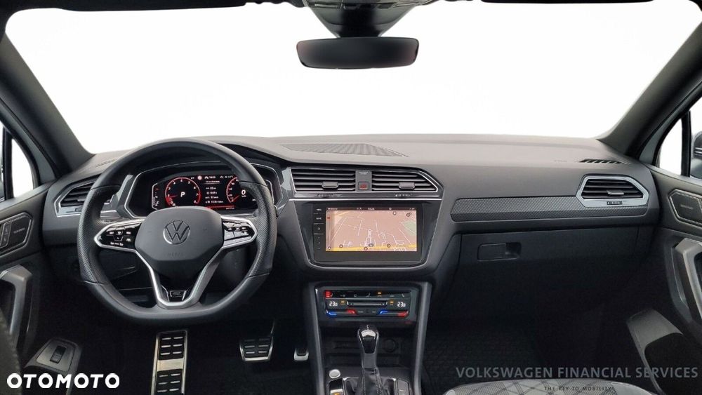 Volkswagen Tiguan Allspace - 8