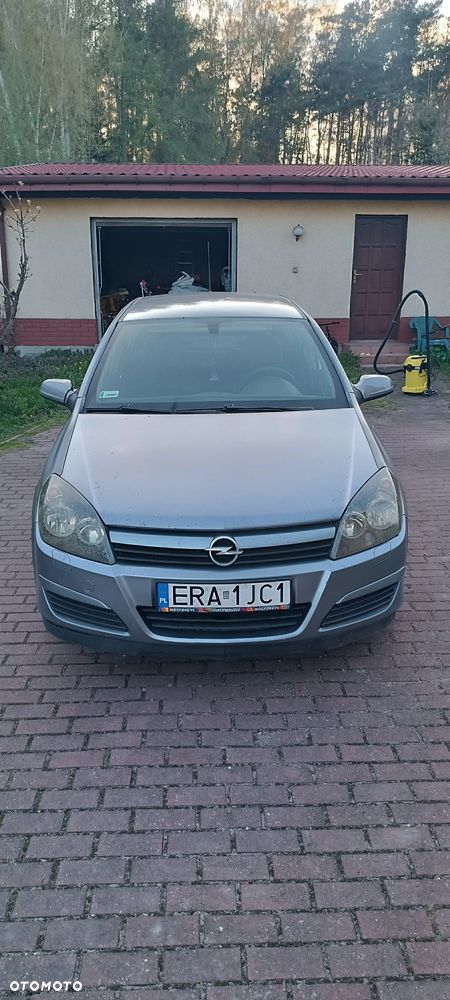 Opel Astra 1.9 CDTI Elegance - 4
