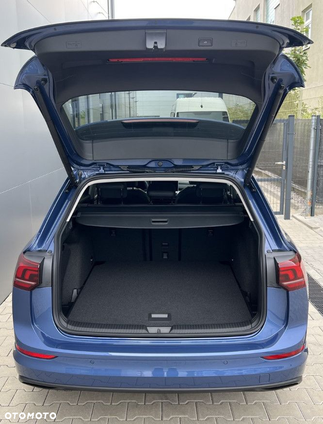 Volkswagen Golf - 25