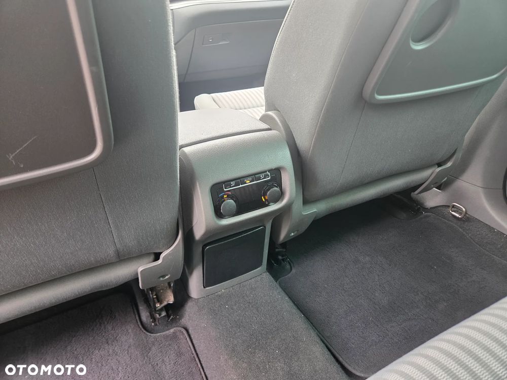 Seat Alhambra 2.0 TDI Ecomotive Style Viva - 8