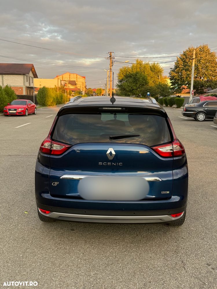 Renault Grand Scenic - 2