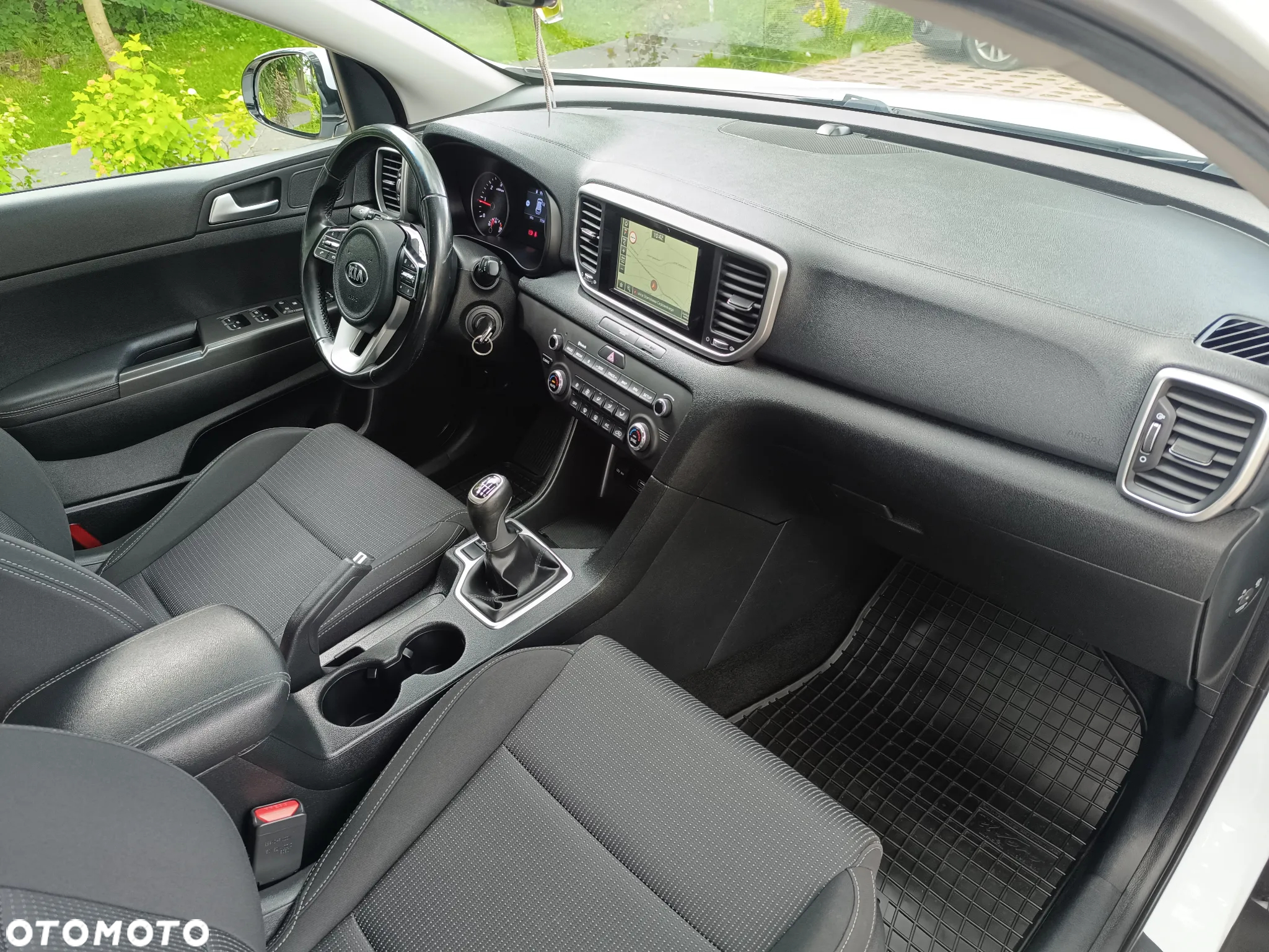 Kia Sportage 1.6 CRDI Black Edition Plus 2WD - 32