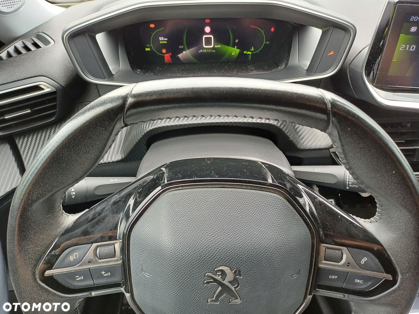 Peugeot 2008 1.2 PureTech Allure S&S - 27