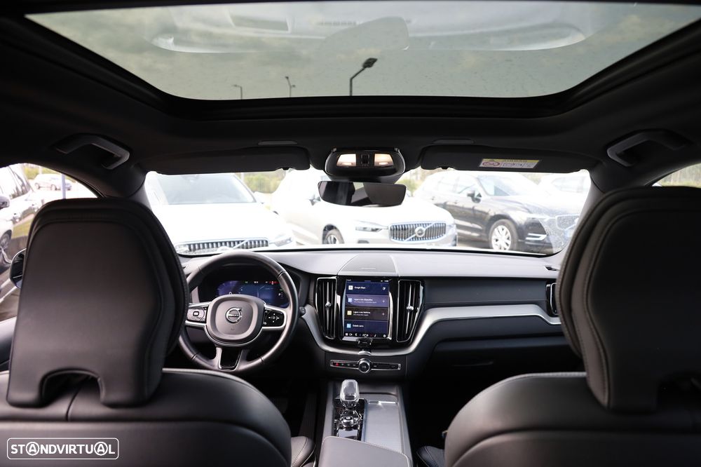 Volvo XC 60 2.0 T6 PHEV Ultra Dark - 21