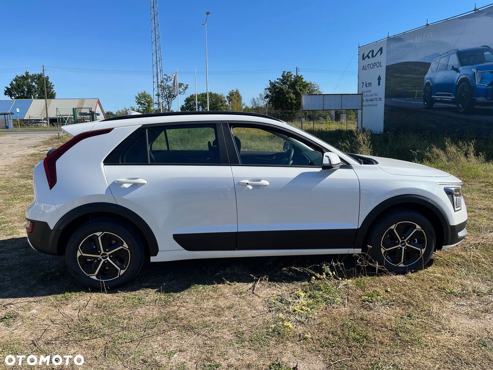 Kia Niro 1.6 GDI Hybrid M - 13
