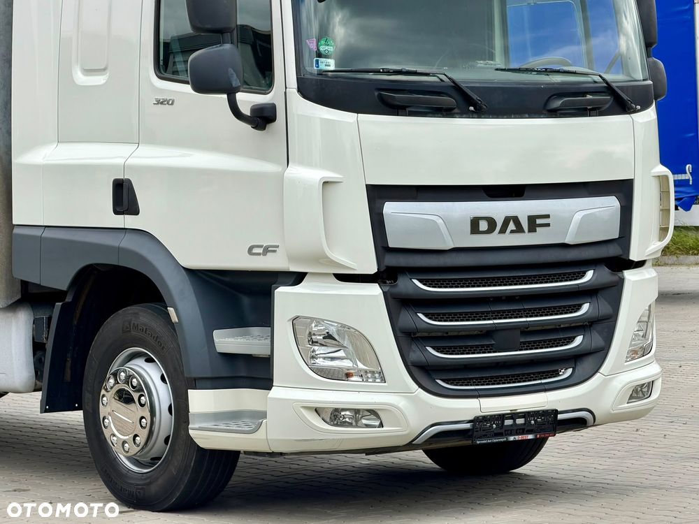 DAF CF 320 / FIRANKA / 23 EUROPALETY / 9 410 KG ŁADOWNOŚCI / AUTOMAT / SYPIALKA / EURO 6 / SPROWADZONY / 2018 ROK - 14