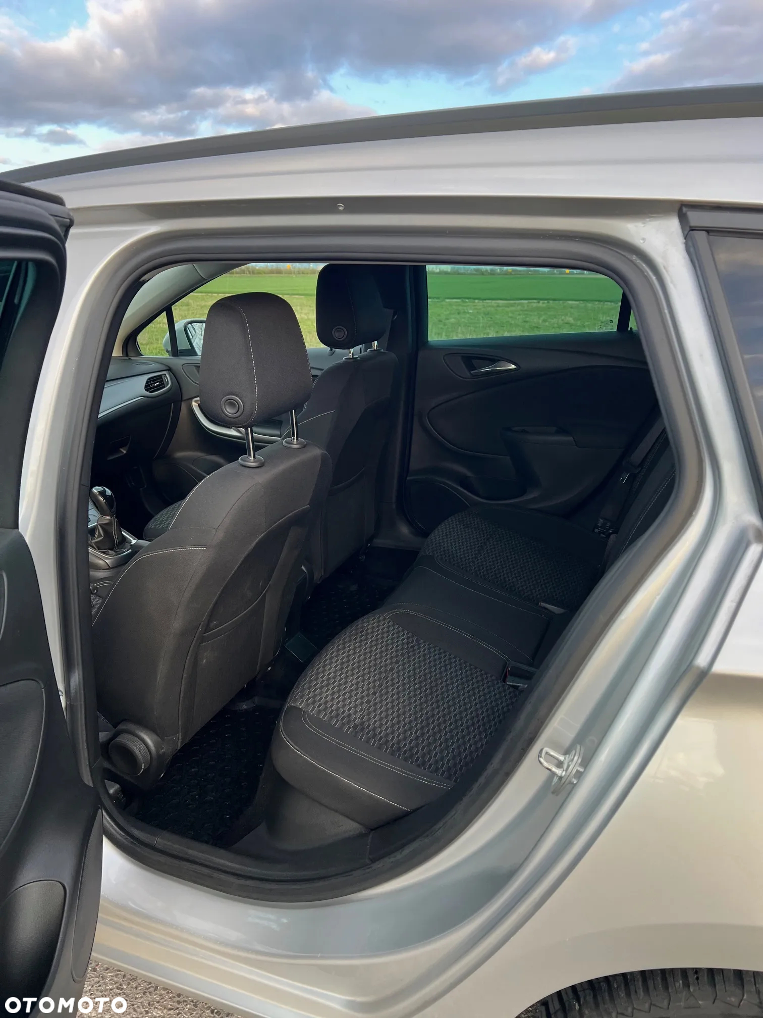 Opel Astra 1.6 CDTI Sports Tourer Active - 13