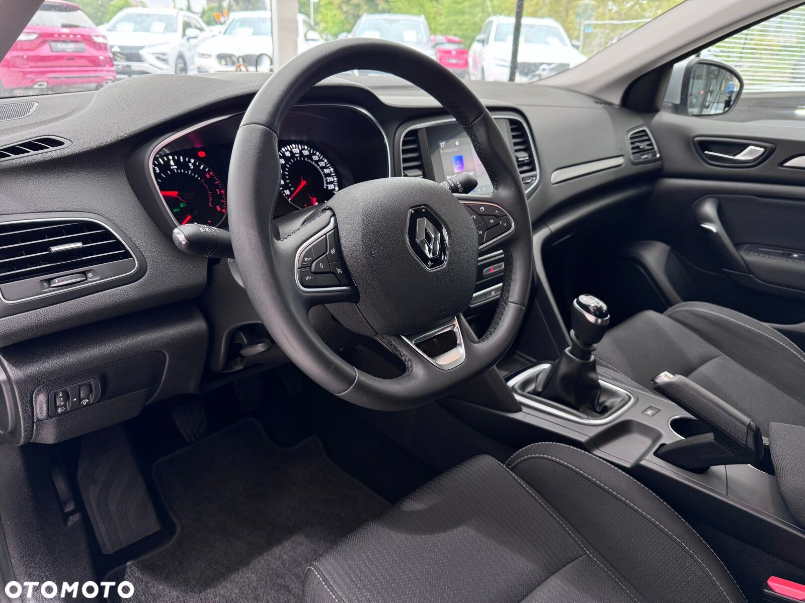 Renault Megane 1.3 TCe FAP Zen - 8