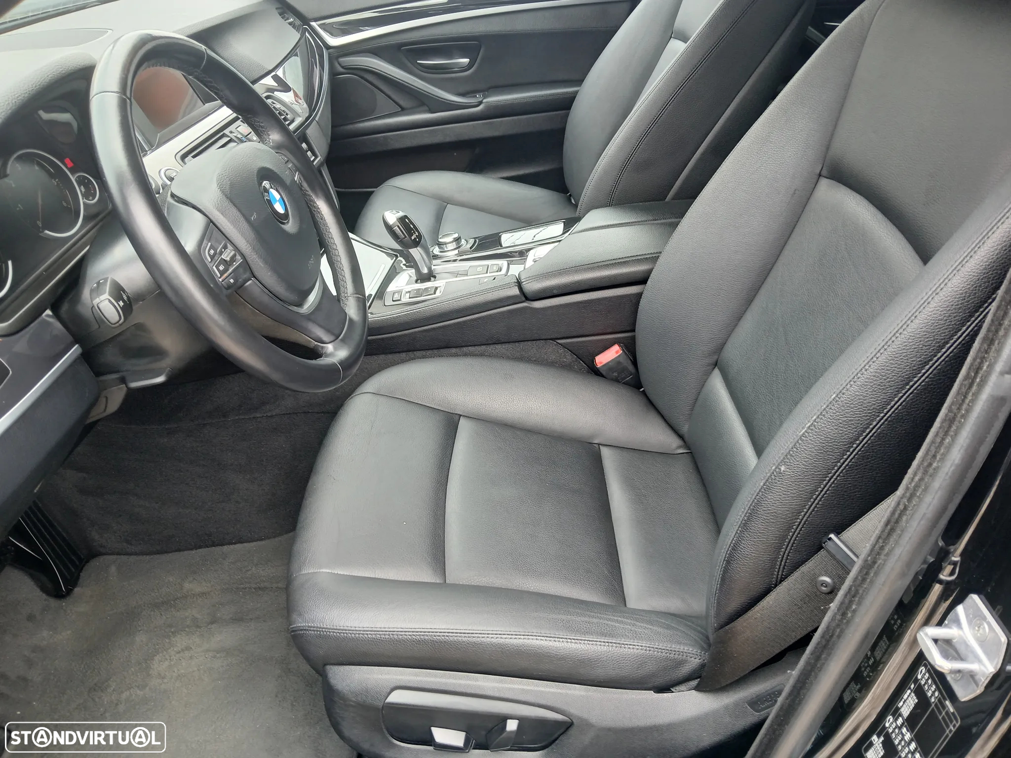 BMW 520 d Auto - 16