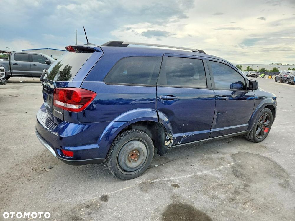 Dodge Journey - 4