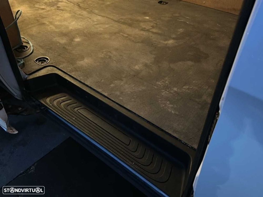 Mercedes-Benz Vito 114 CDi/32 - 16