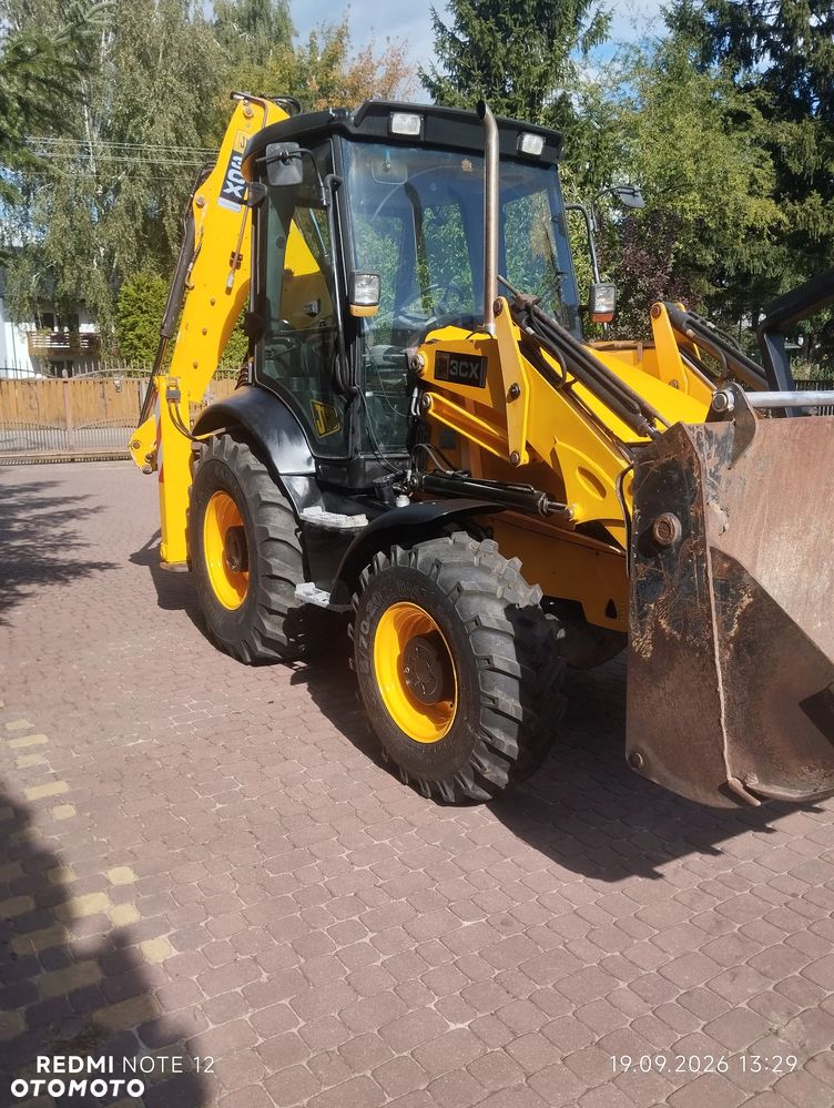 JCB 3CX Contractor - 11