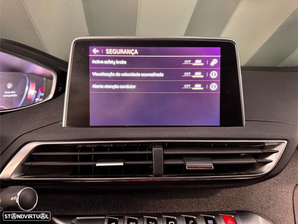 Peugeot 5008 1.5 BlueHDi GT Line - 43