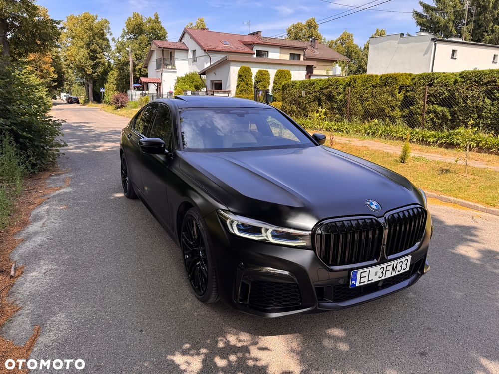 BMW Seria 7 750i xDrive - 1