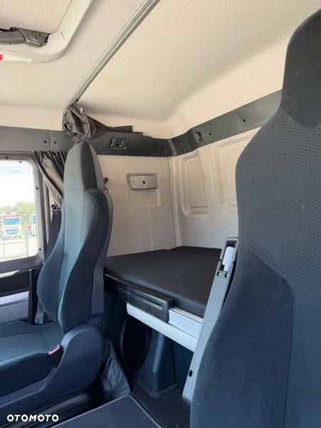 MAN TGS 480 4X4 - 11