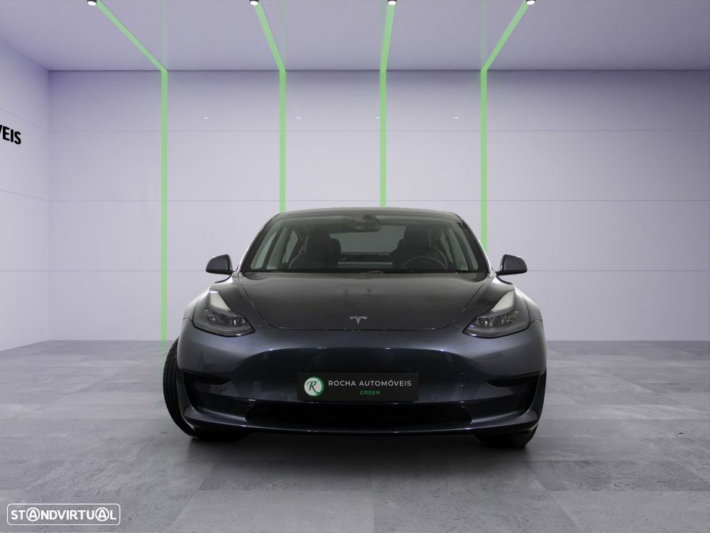 Tesla Model 3 - 2