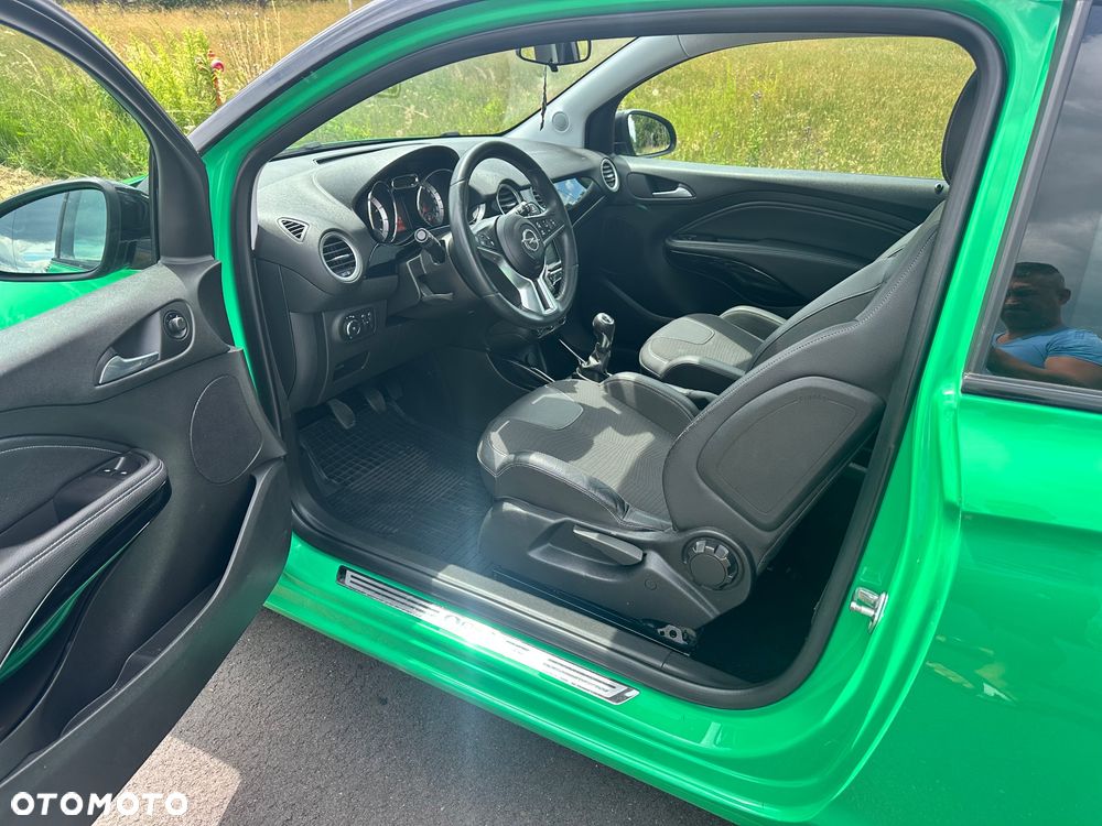 Opel Adam 1.4 Black Jack S&S - 28