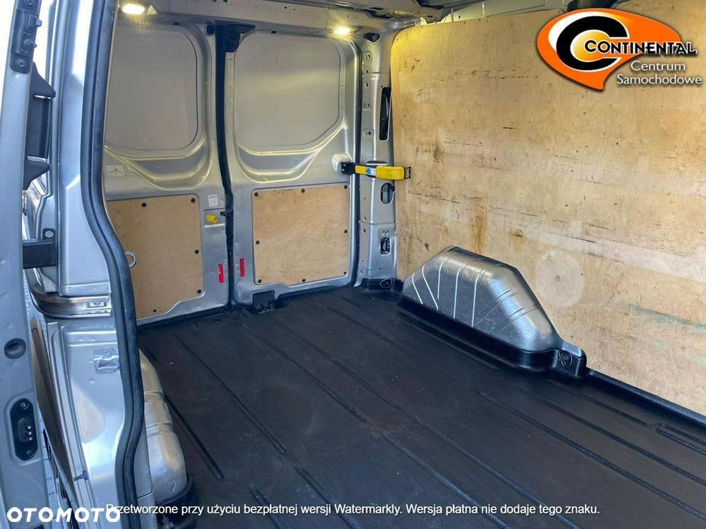 Ford Transit Custom - 17