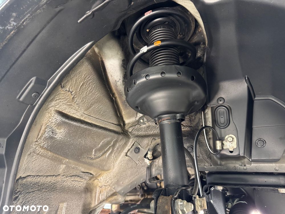 Subaru Outback 2.5RC NAV - 38