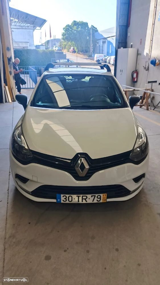 Renault CLIO 1.5 DCI - 1