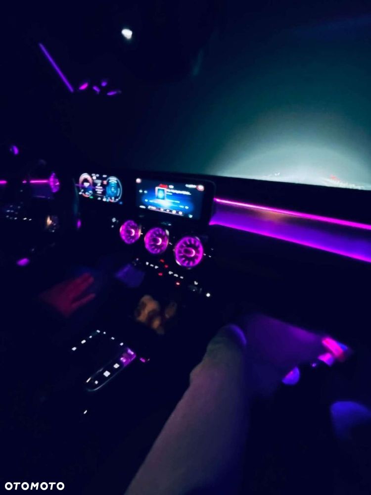 Mercedes-Benz CLA - 7