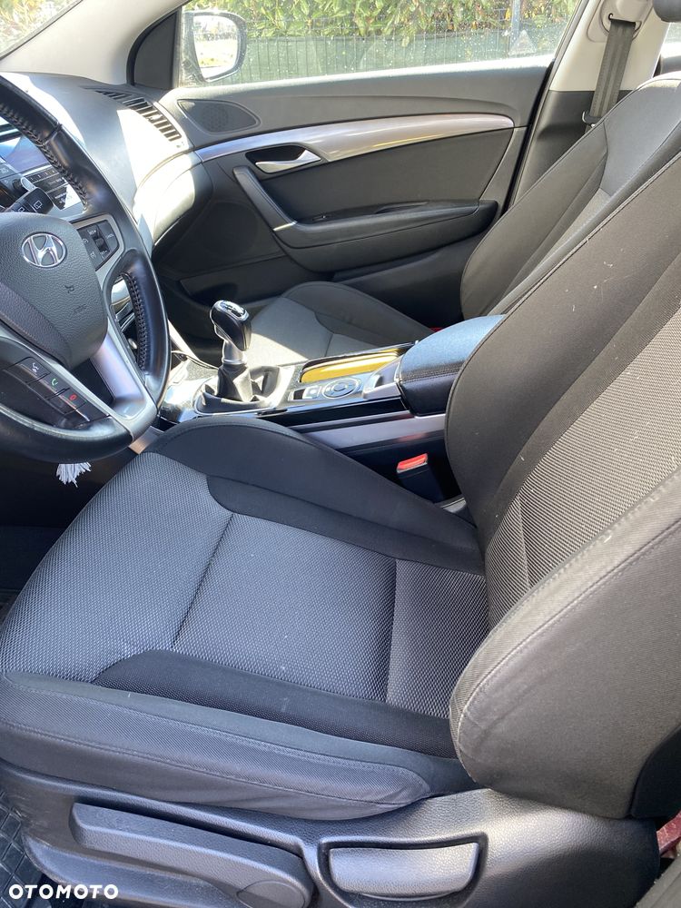 Hyundai i40 Kombi 1.6 Classic - 7