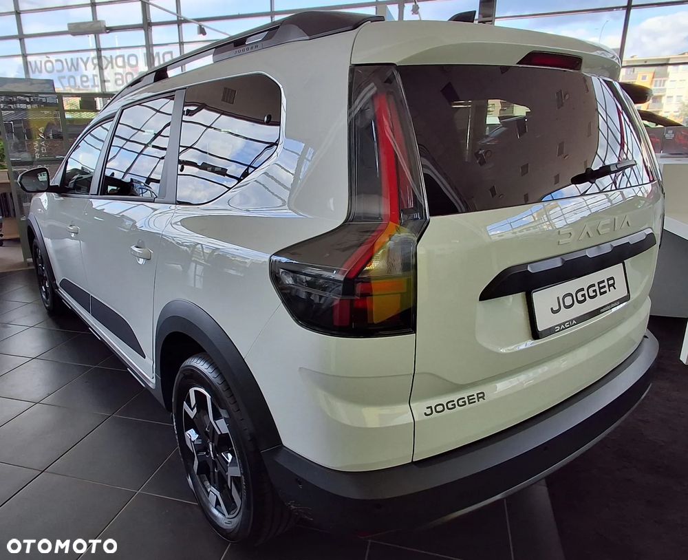 Dacia Jogger 1.2 Eco-G 120 Journey 7os - 4