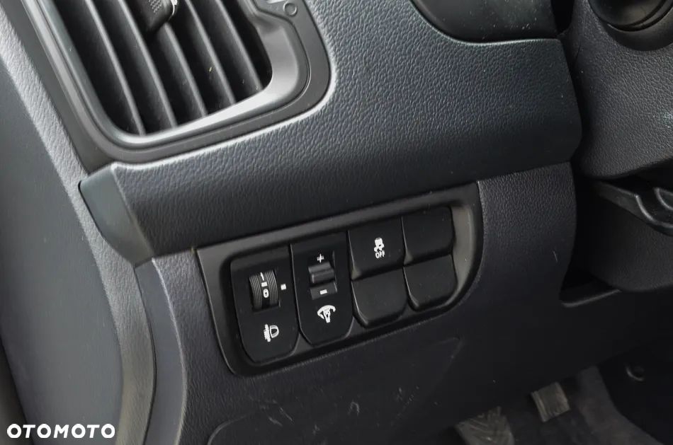 Kia Rio 1.4 Spirit - 26