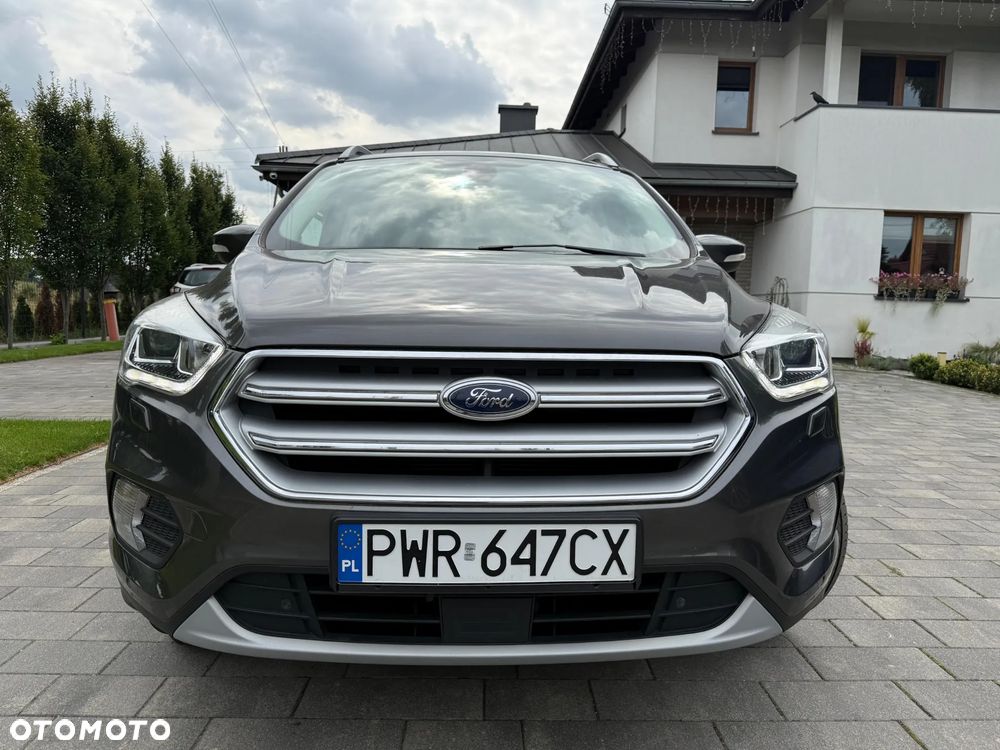 Ford Kuga 1.5 EcoBoost 2x4 SYNC - 2
