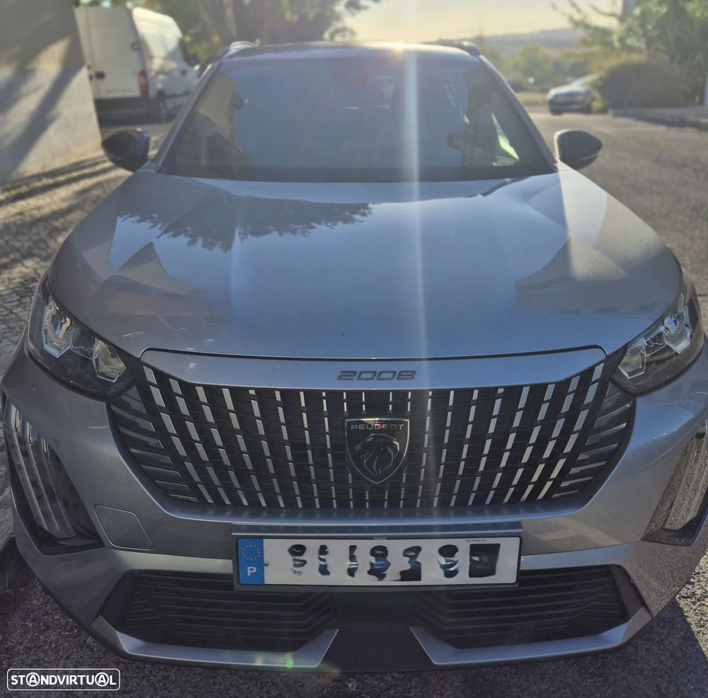 Peugeot e-2008 Allure - 10