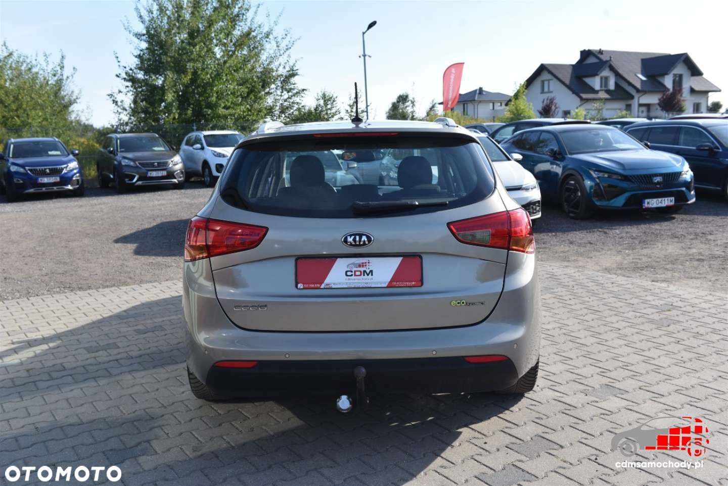 Kia Ceed - 9