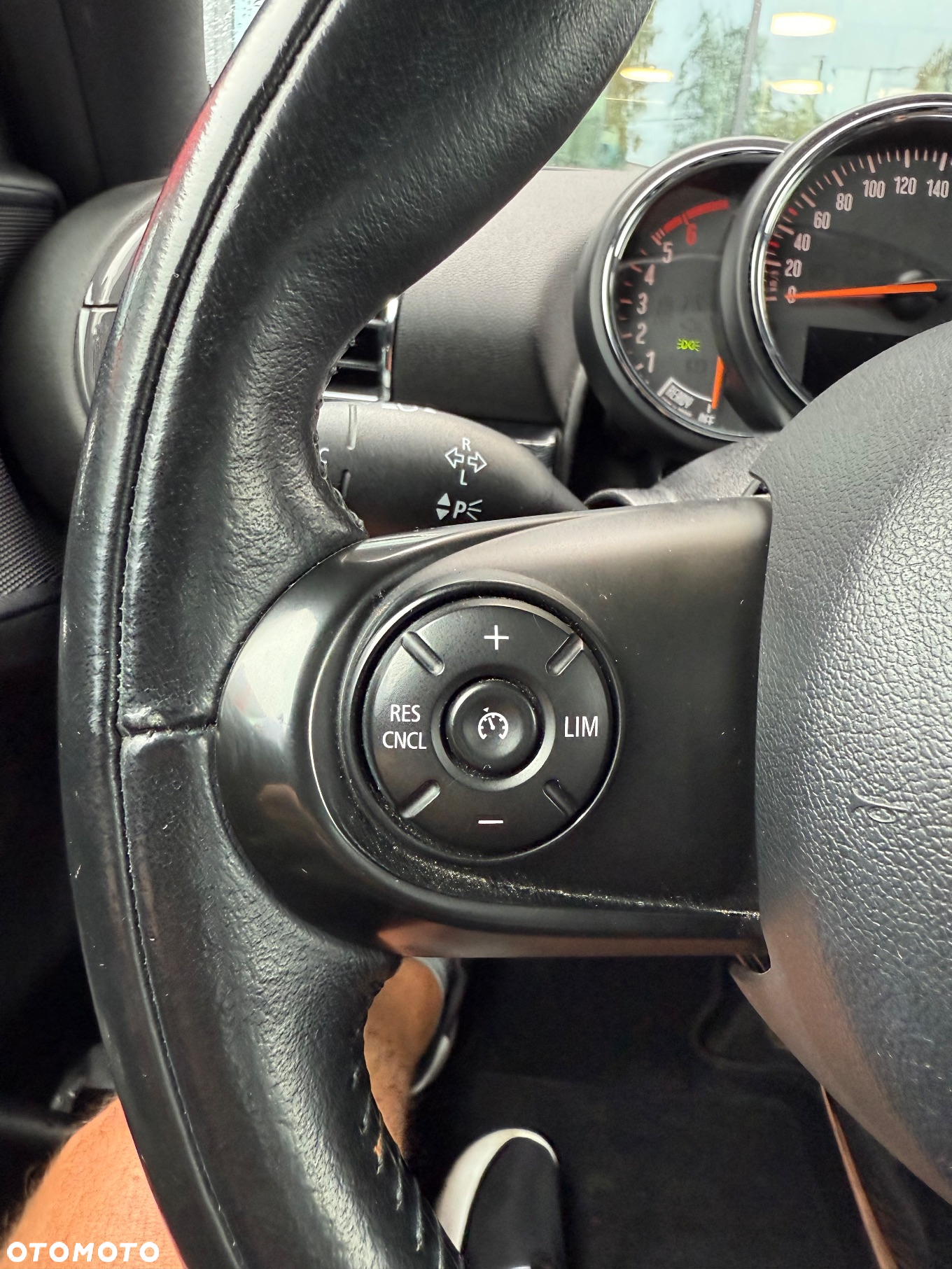 MINI Clubman Cooper D Essential Trim - 26