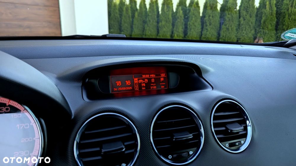 Peugeot 308 1.6 VTi Business Line - 38