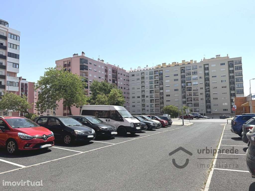 Loja com 110m2 em São Marcos Cacém - Grande imagem: 3/21