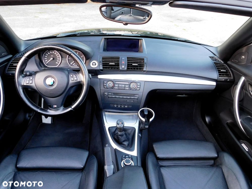 BMW Seria 1 123d - 28