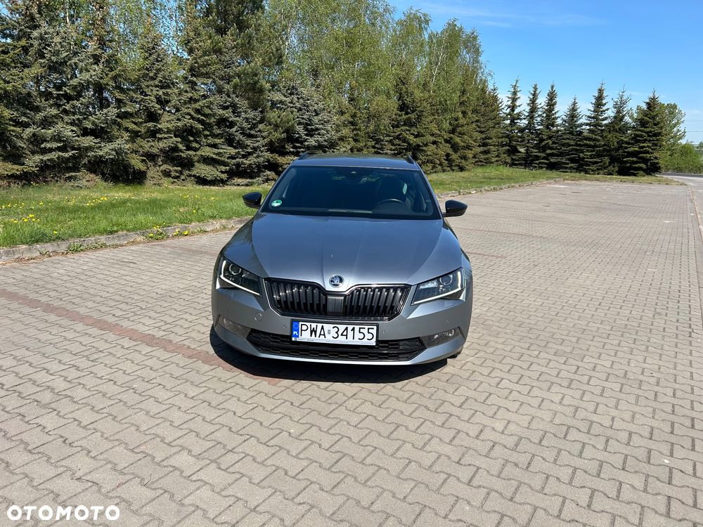 Skoda Superb 2.0 TDI DSG Sportline - 4