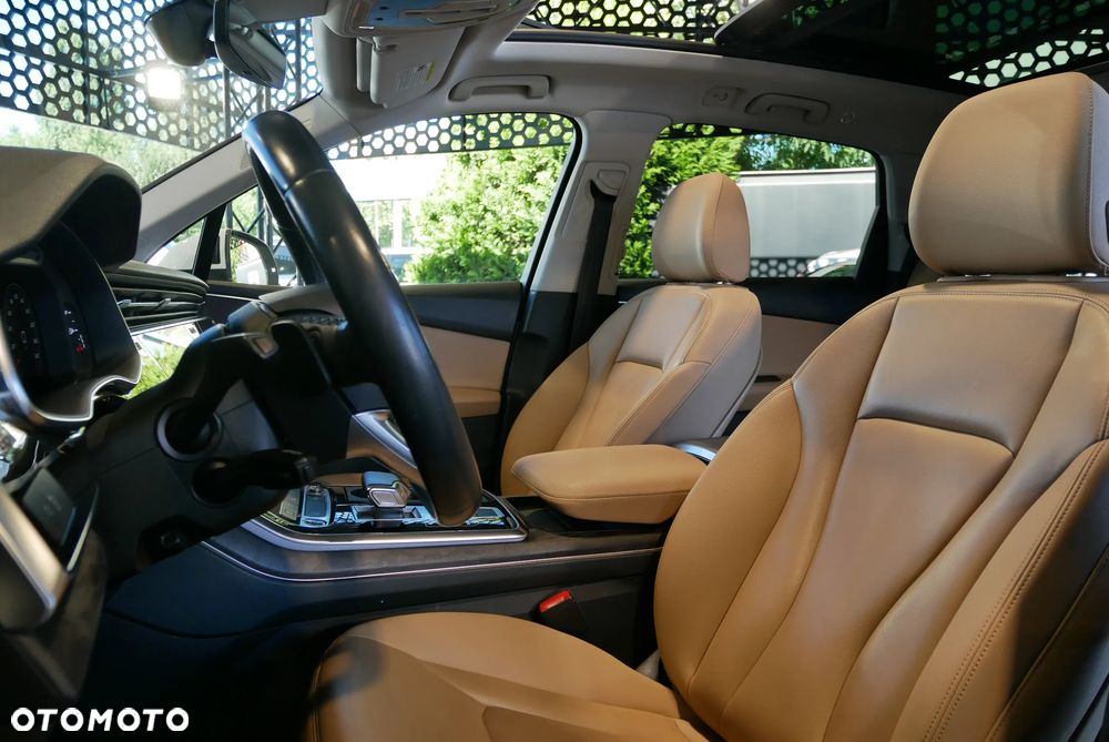 Audi Q7 - 12