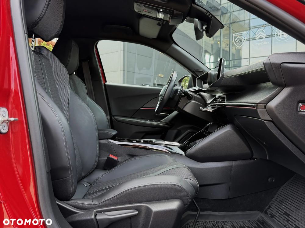 Peugeot 2008 1.2 PureTech GT Line S&S EAT8 - 20