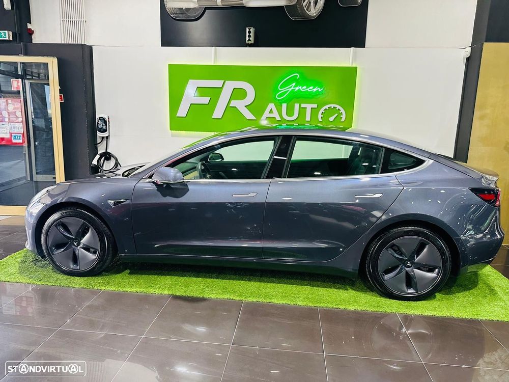 Tesla Model 3 Long-Range Dual Motor AWD - 12