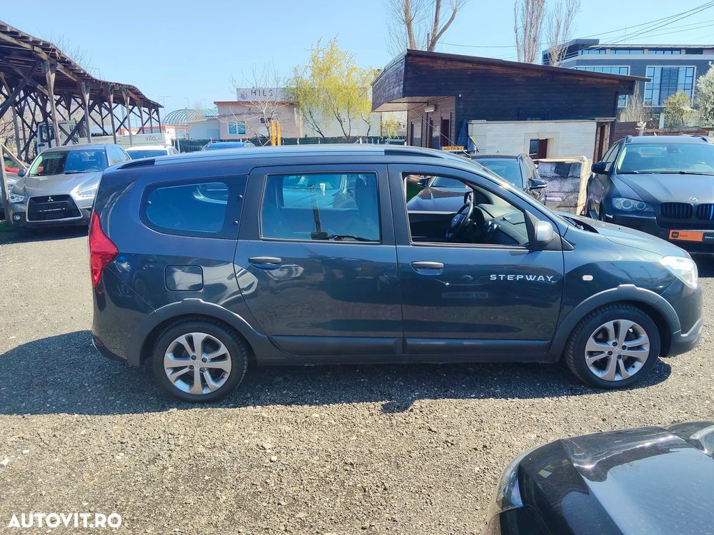Dacia Lodgy 1.5 dCi 109 CP Stepway - 8