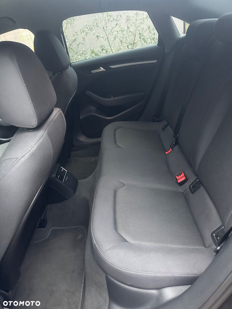 Audi A3 Limousine 1.5 TFSI S tronic - 13
